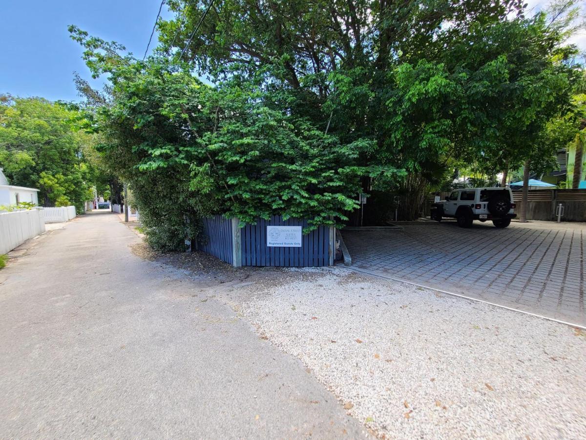Duval Street Suite W Parking And Pool คีย์เวสต์ ภายนอก รูปภาพ