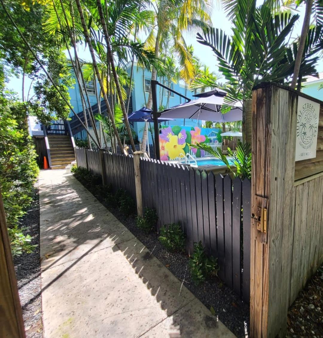 Duval Street Suite W Parking And Pool คีย์เวสต์ ภายนอก รูปภาพ